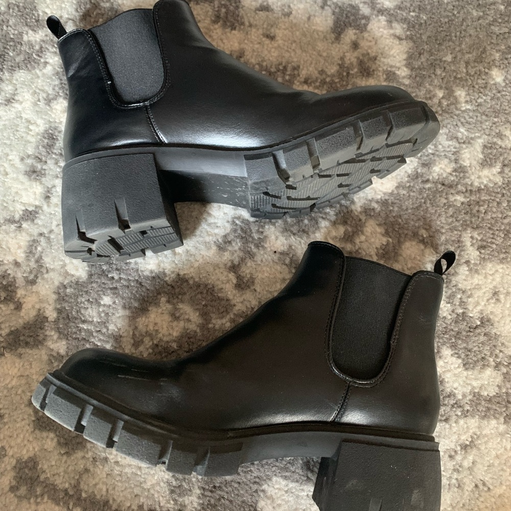 Steve Madden Lug Bootie